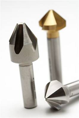 Herramienta avellanadora